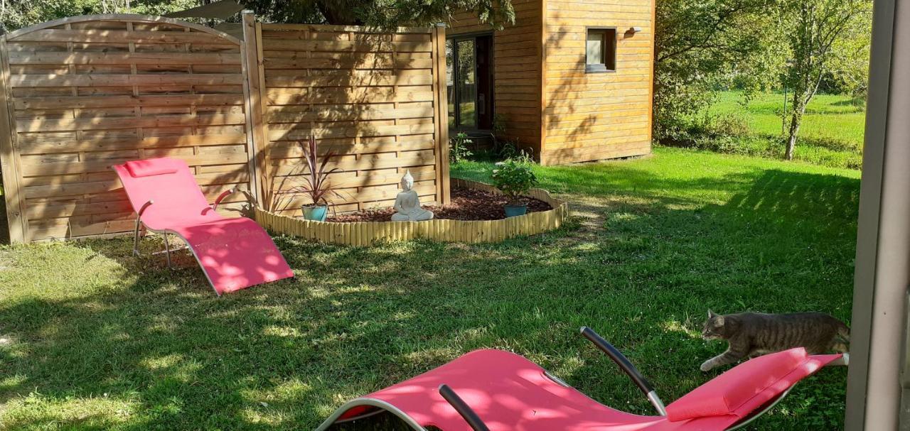 Au Coeur Du Bien-Etre, Gite Avec Piscine Chauffee Et Couverte, Spa, Sauna, Massages Monteaux Exterior foto